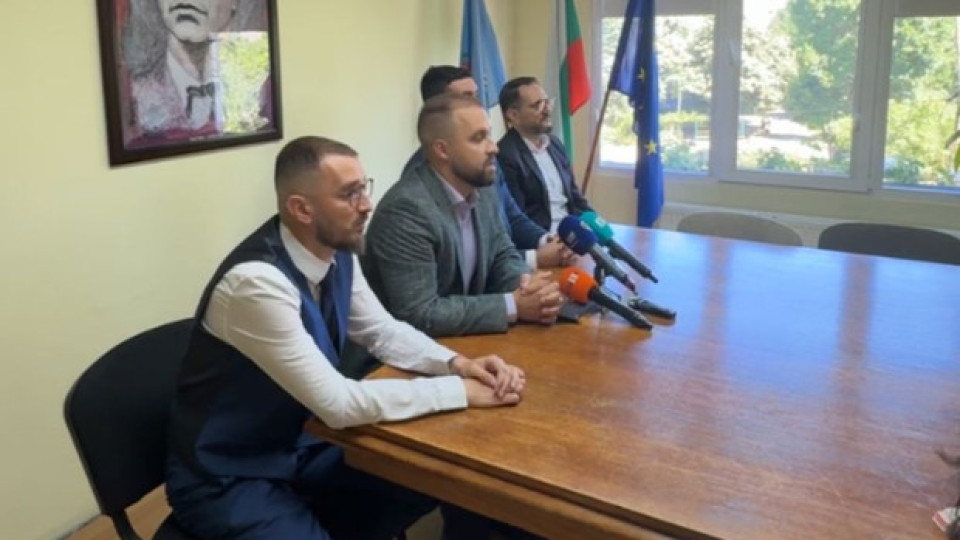 Районните кметове на "Младост" и "Люлин", както и двама съветници в СОС напускат ПП, обвиниха партията в корупционни практики