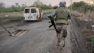 Украински войник се качи на бронетранспортьор и се прибра вкъщи