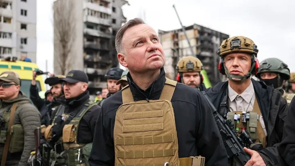 Полша заплаши НАТО и Украйна, че ще затвори логистичния център за военна помощ за Киев