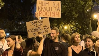 Украйна скочи срещу Зеленски: Срам, това вече не е истинска демокрация!