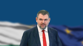 Делян Пеевски, лидер на ДПС и ПГ на ДПС-НОВО НАЧАЛО внесе в НС предложението за закриване на КПК