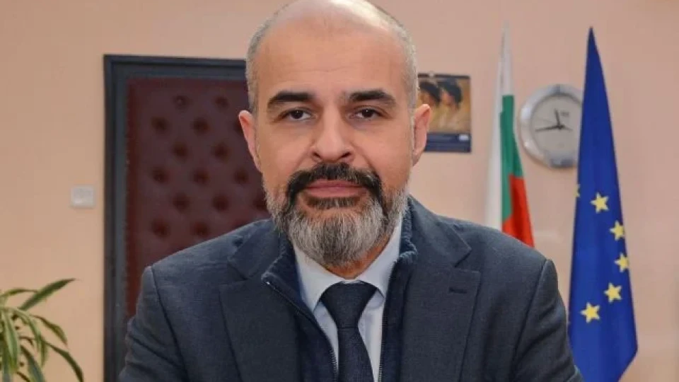 НЕГРАМОТНИ НЕМОЖАЧИ И НАГЛИ ЛЪЖЦИ!