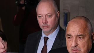 СНИШИЛИ СА СЕ И ЧАКТ ИНСТРУКЦИИ ОТ ЛОНДОН!