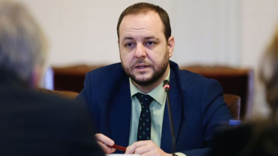 ТЕЗИ Т.НАР. "ЕКООРГАНИЗАЦИИ" ТРЯБВА ДА БЪДАТ ПОСТАВЕНИ ИЗВЪН ЗАКОНА, А РЪКОВОДСТВАТА ИМ СЪДЕНИ ЗА ТЕЖКИ ПРЕСТЪПЛЕНИЯ СРЕЩУ ДЪРЖАВАТА!