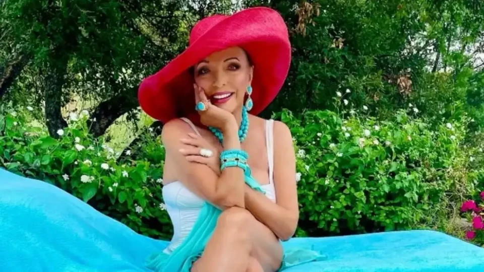 И на 92 луксът й отива