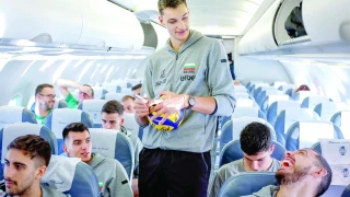Героите не са в чалготеката