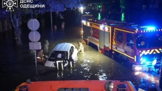Воден апокалипсис в Одеса! Има много жерви СНИМКИ