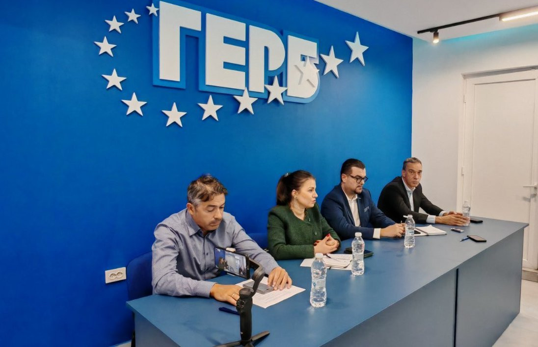 След рейда на ГЕРБ по места: Атака към министри на БСП и ИТН, не искат избори, а Борисов - премиер