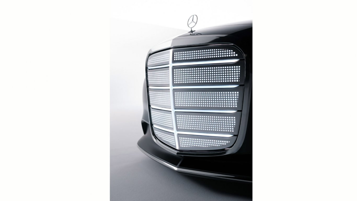 Mercedes-Benz се завръща към златния век на автомобилния дизайн