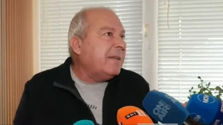 Инструкторът на 18-годишния, причинил катастрофа с три жертви: Карал е с близо 200 км./ч.