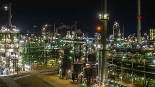 САЩ са съгласни да освободят от санкции германския клон на „Роснефт“ временно