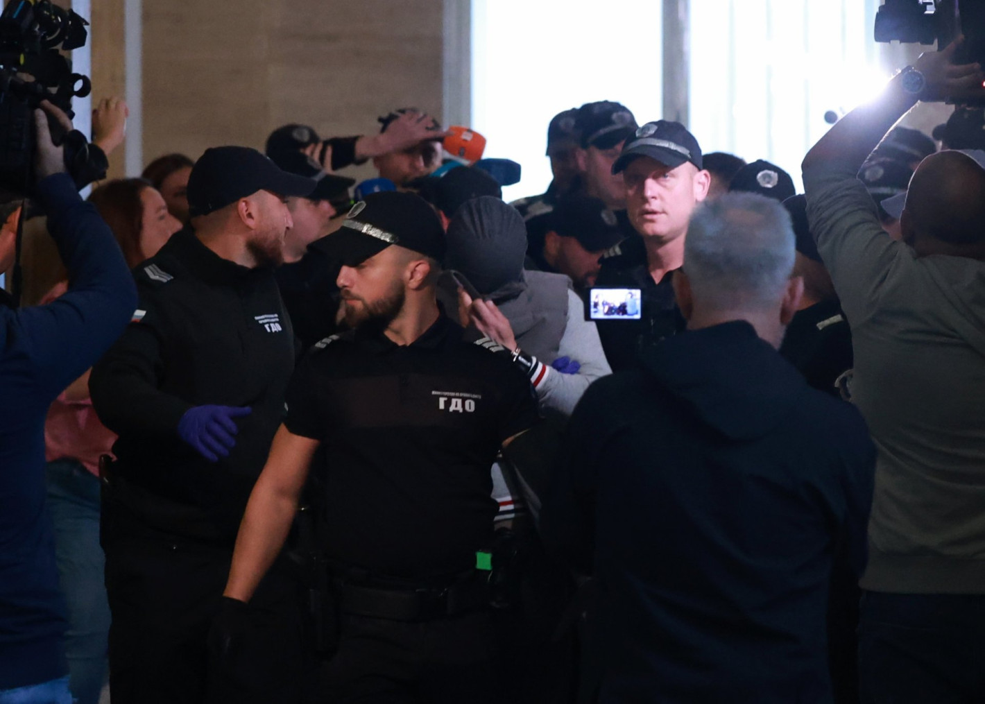Станимир Хасърджиев: Не съм докосвал това момче и ще го докажа (снимки/видео)