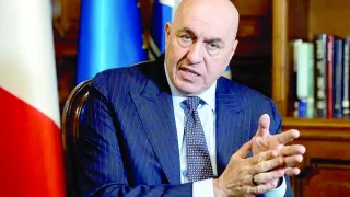 Гуидо Крозето: Украйна няма да си върне никога изгубените територии