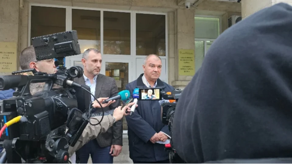 Жестоко убийство във Варна: Намериха 42-годишен мъж удушен в дома му