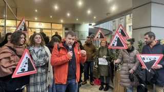 Представителите на културния сектор на протест заради забавени с месеци плащания