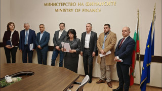 Правителство, синдикати и работодатели постигнаха съгласие по преработения Бюджет 2026