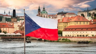 И ЧЕХИЯ СЕ ИЗТЕГЛЯ ОТ ВОЙНАТА В УКРАЙНА