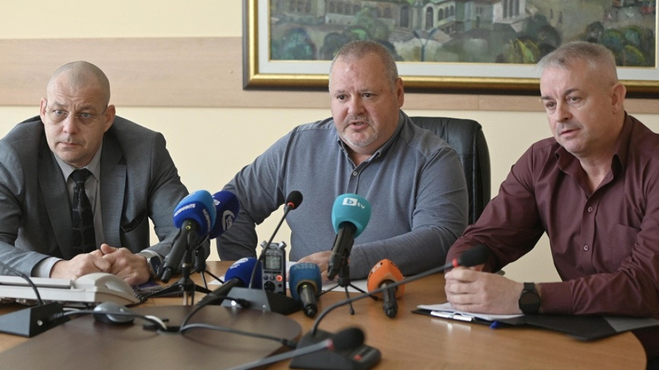 Разкриха две автоморги в Елин Пелин и Видин с части от 200 крадени автомобила