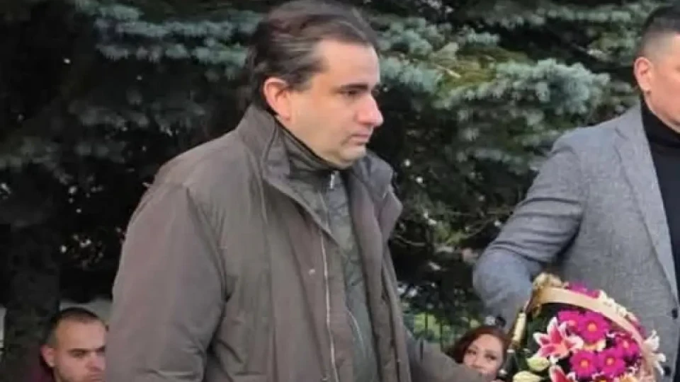 Ангел Славчев към Божидар Божанов: Знаете ли коя е Добра Паслиева? Една от първите жертви на турския тероризъм у нас!