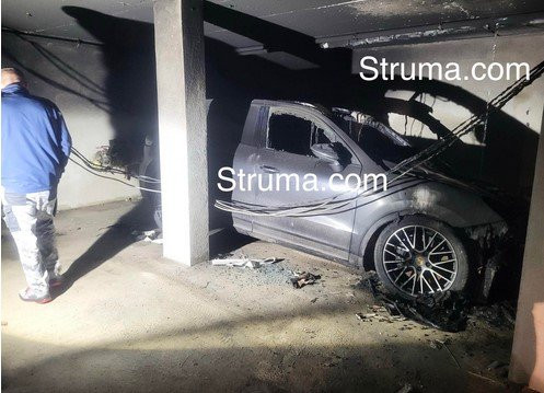 Подпалиха два джипа на семейството на бизнесмен от Благоевград