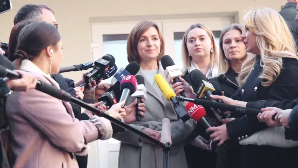 Президентът на Молдова заяви, че e „за“ присъединяване към Румъния