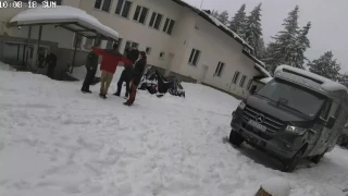 На "Петрохан" е имало дронове, кемпери и мотори за поне 200 хиляди евро