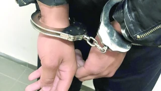 Дванадесетокласник  граби от връстници