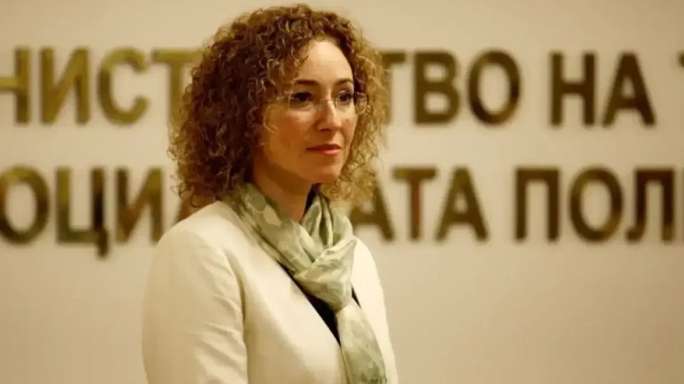 Шалапатова за инцидента в Ямбол: Шокира ме, че имаме две деца, които са неизвестни за нито една институция