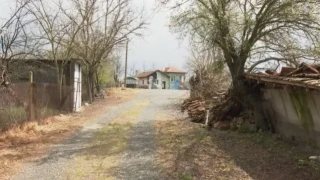 След еврото: Как оцеляват хората в почти обезлюдените села на Ямболско