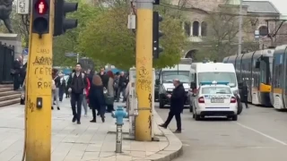 Сигнал за бомба евакуира Съдебната палата в София