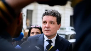 Заплаха срещу президента на Румъния Никушор Дан - мъж събира пари за убийството му