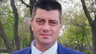 Тия от БАН нищо не отбират от икономика  Язък ви за наУчните титли, стойките и правежите