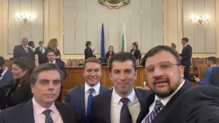 Настимир Ананиев с драматичен пост: "Моите приятели" от ПП са плащали за медийната помия срещу мен