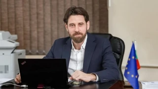 Радев освобождава от длъжност изпълнителния директор на БАБХ?