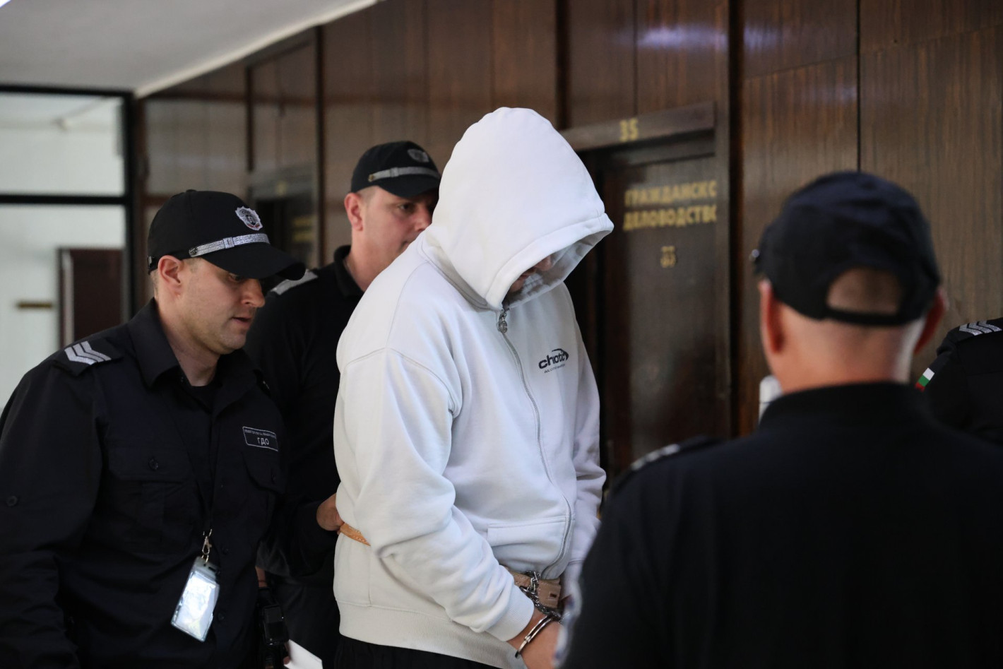 Пуснаха от ареста студента, обвинен за загиналото момиче от партито с дрога в Благоевград