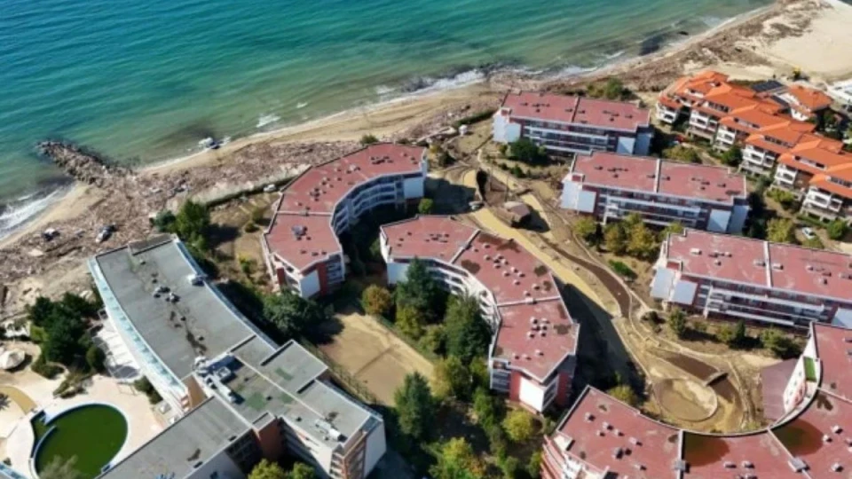 Назначена е нова проверка на комплекс „Астория“ в курорта „Елените“