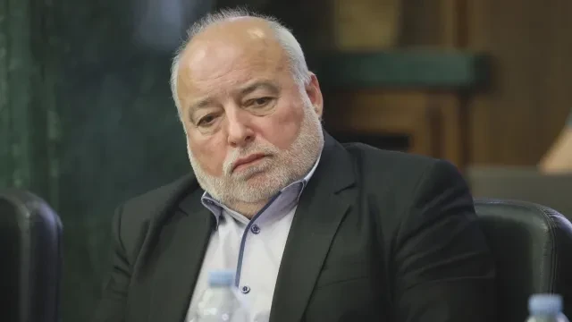 Вещото лице Карапетков измъкна от затвора шофьора на Кирил Петков