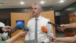 Комедията в „Баба Алино“ се превръща във финансова катастрофа за Община Варна по вина на Благомир Коцев!