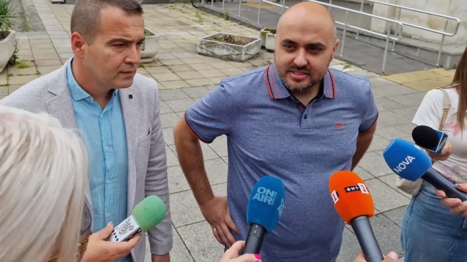 Съдебен заседател от Бургас задържан за мащабна измама, теглил кредити за хиляди евро