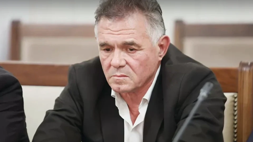 Една година условно за коментар във Facebook: Скопие осъди македонския българин Драги Каров