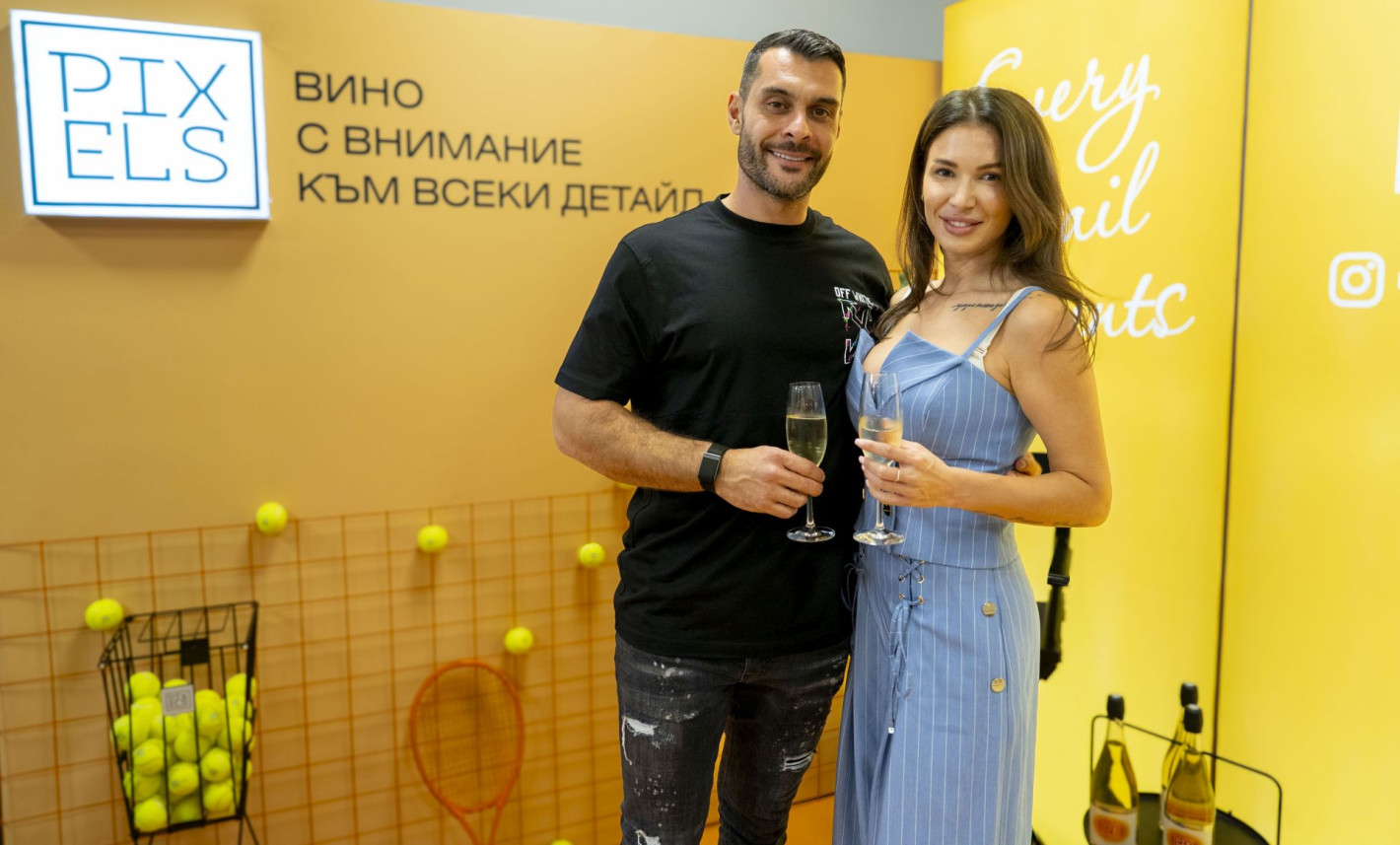 Кои известни лица аплодираха Григор Димитров и Стефанос Циципас от първия ред / Вижте снимки от атмосферата в залата