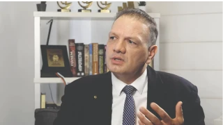 Адвокат Петър Славов : Няма ефективна система от санкции, която да изолира рецидивисти и хулигани на пътя