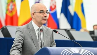 Петър Волгин пред ЕП: Кая Калас пилее парите на европейците. Безсмислено ведомство!