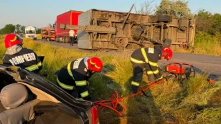 Трагедия в Румъния: Ремарке на български камион уби двама души