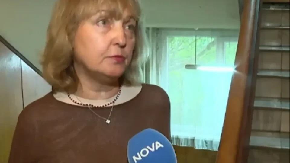 От 10 години психично болен се е самонастанил в столична поликлиника. Тормози лекари и пациенти, руши имущество