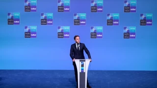 Срещата на НАТО в Анкара в условия на дълбок разлом между съюзниците и глобални кризи