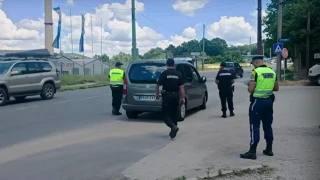 Спецоперация на МВР в Габрово, на място има жандармерия и КПП-та