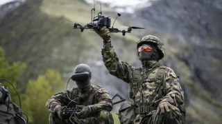 Новият начин на водене на война: еволюция или революция?