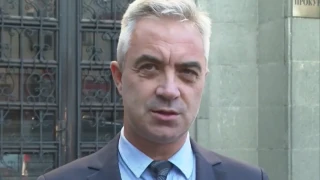 Как посред бял ден въоръжена жена се опита да ограби аптека в Ямобл?