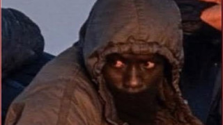 Това е лицето на поредния „бъдещ спасител на Европа“, който пристига през Иберийските порти с обещания за нов живот, нова култура и нова цивилизация